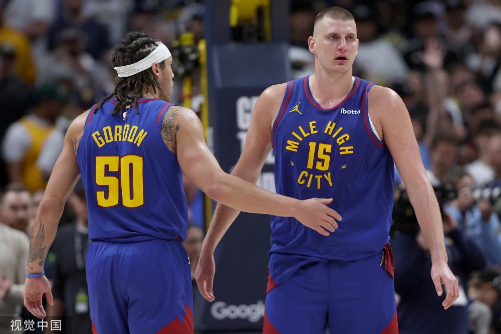 塑造自身形 塑造自身形